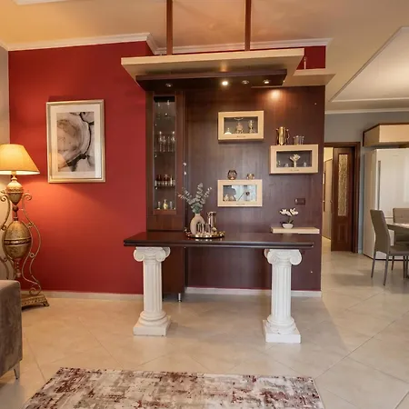 The Forbidden Anchor Apartamento