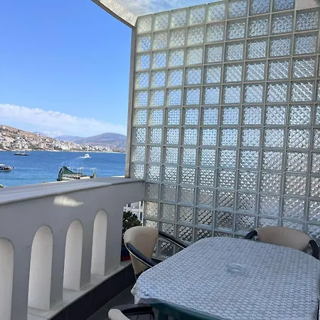 Behar - Penthouse With Seaview * Sarandë