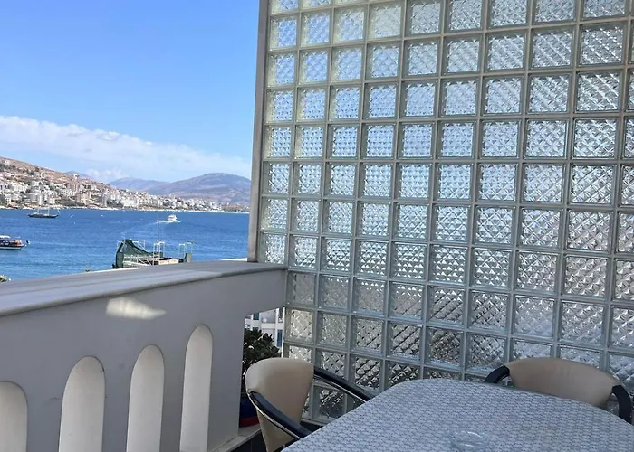 Behar - Penthouse With Seaview * Sarandë